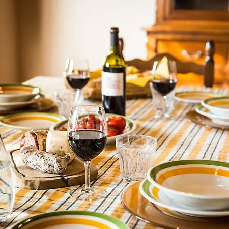 Tuscany Holiday Concierge - I Sorbi Villa Lajatico