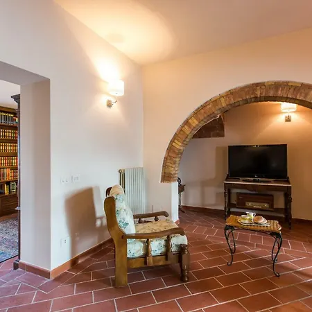 Villa Tuscany Holiday Concierge - I Sorbi Lajatico
